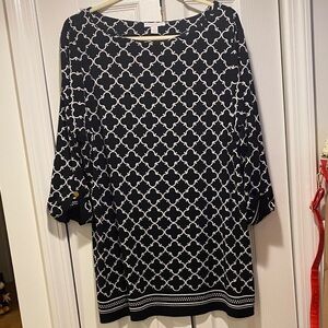 Charter Club Black and Cream Long Sleeve Patterned blouse